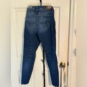 American Eagle, the dream Jean curvy high-rise Jegging Size 4